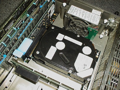 Photo of IBM PS/2 Model 50Z's hard drive bay