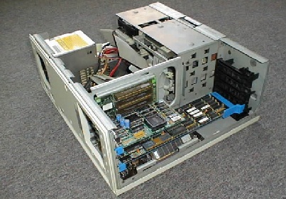 Photo of IBM PS/2 Model 57SX's innards