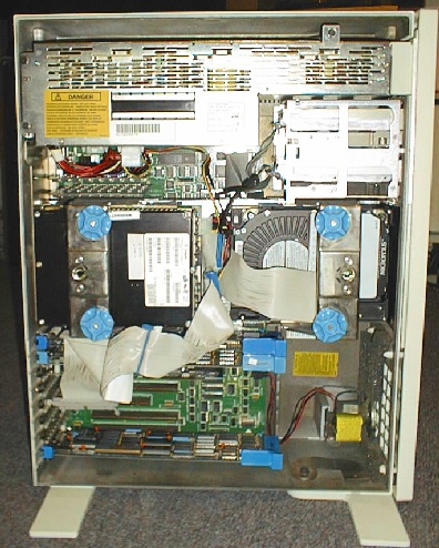 Photo of IBM PS/2 Model 80-A21's Innards