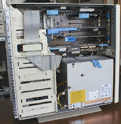 Photo of IBM PS/2 Model 95's Innards